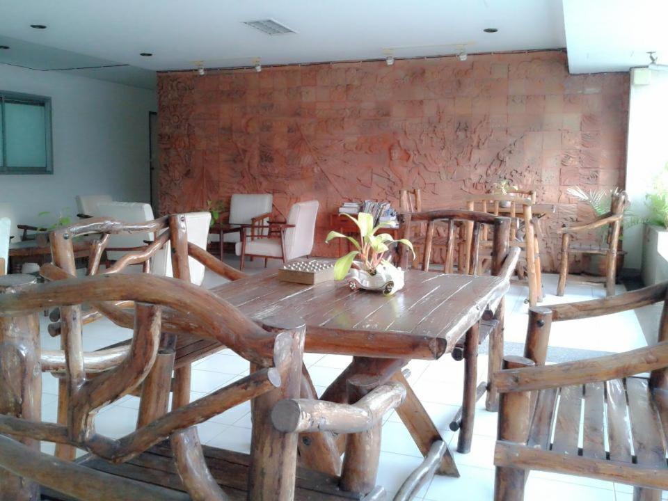 M In Korat Service Apartment Накхонратчасима Экстерьер фото