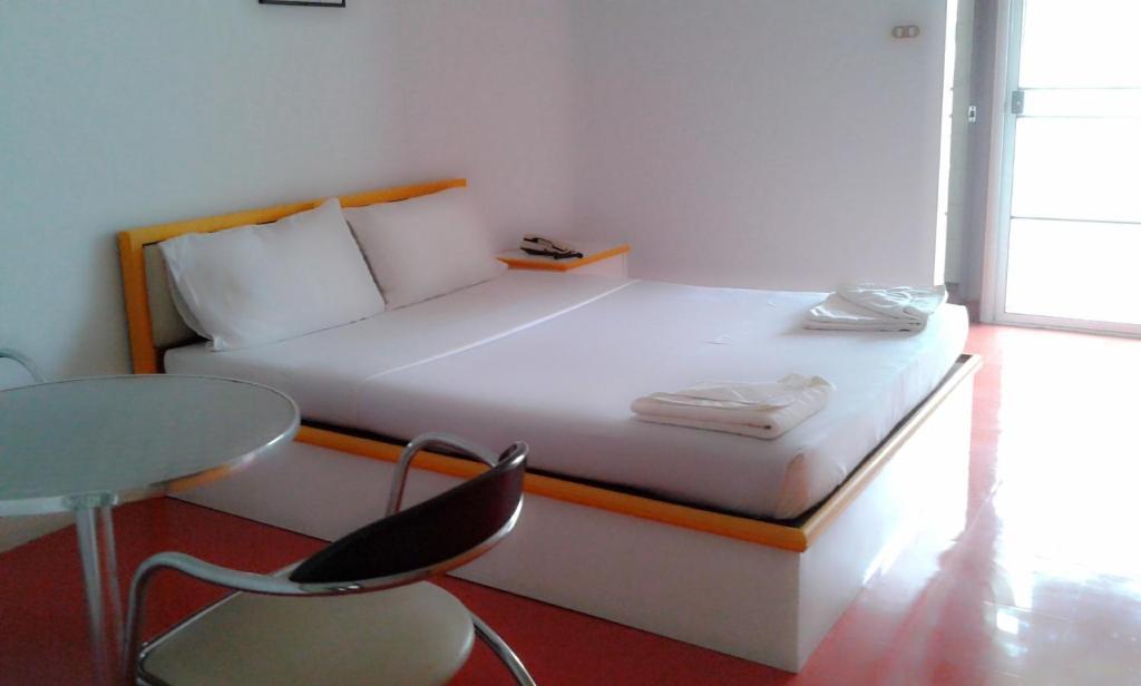 M In Korat Service Apartment Накхонратчасима Номер фото
